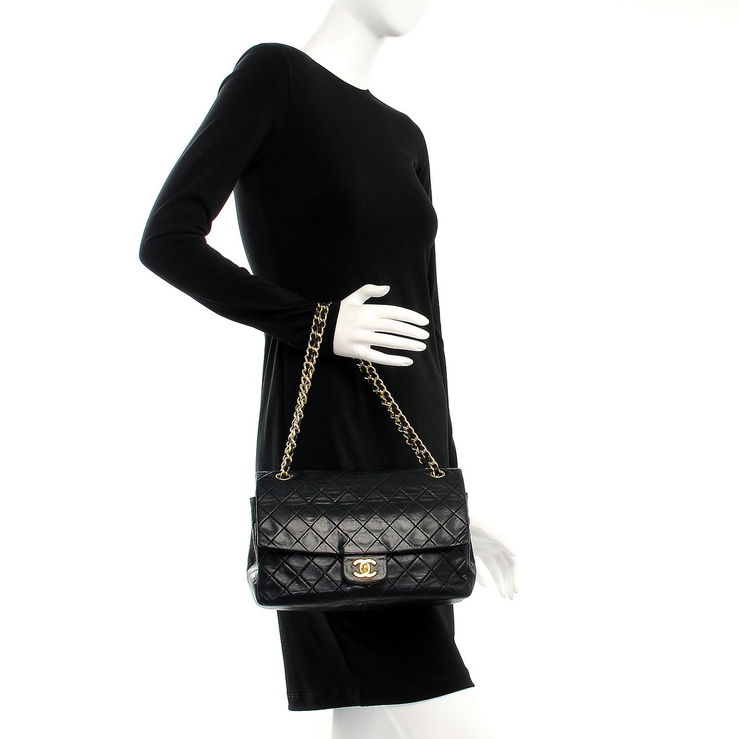 Lambskin Medium Single Flap Black