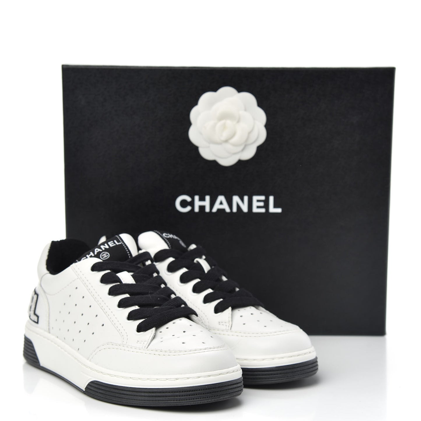 Calfskin Womens Logo Sneakers 36 Black White