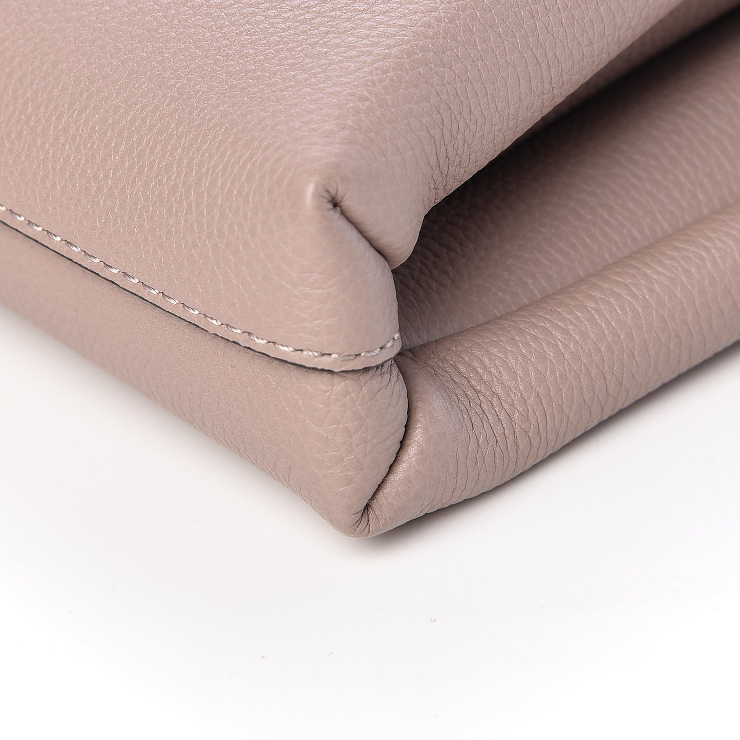 Calfskin VChain Crossbody Bag Poudre