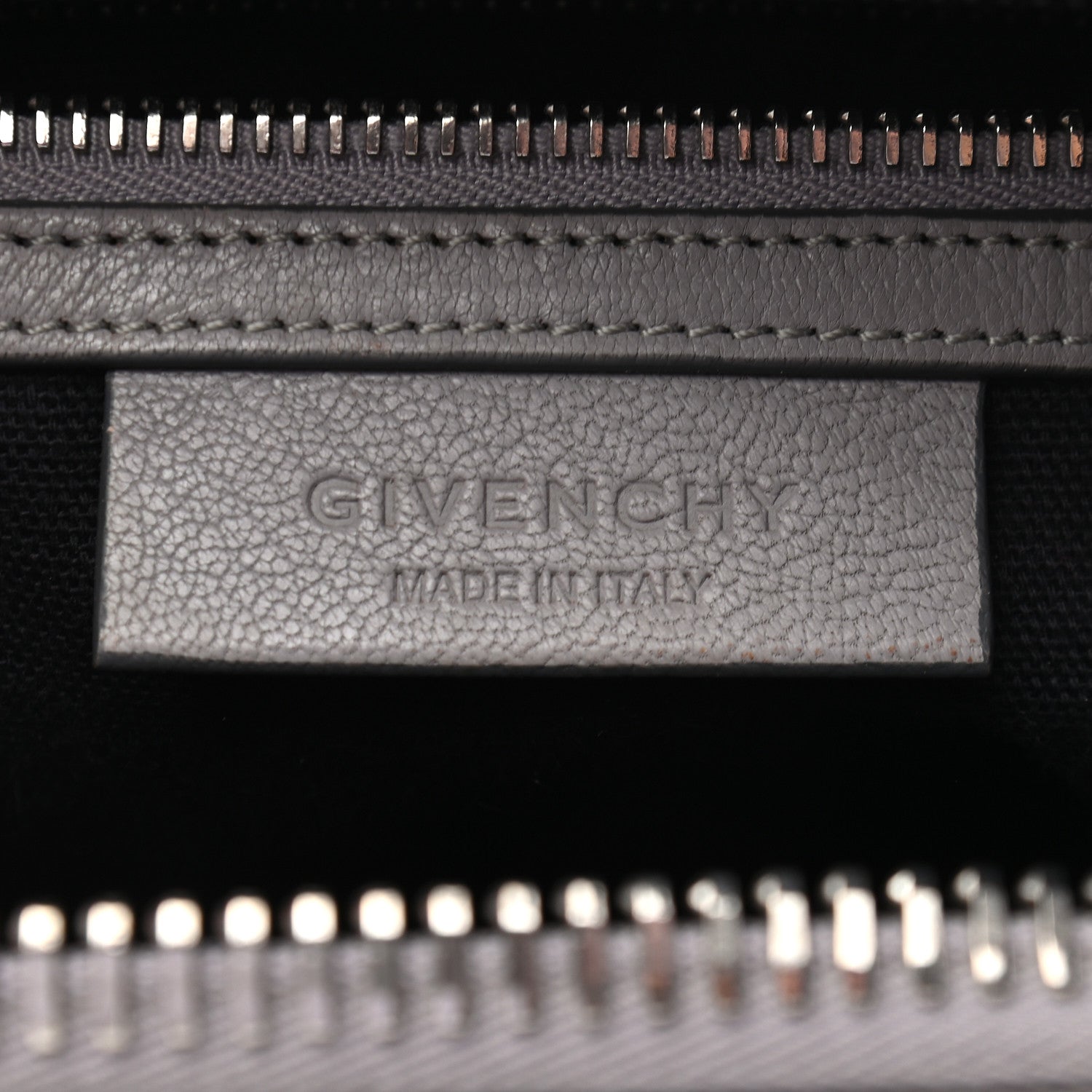 Givenchy Sugar Goatskin Small Antigona Pearl Grey 6 of 9