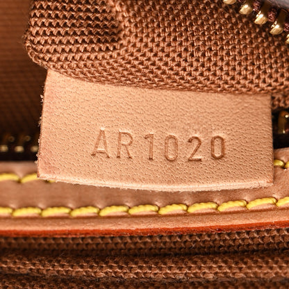 Louis Vuitton Monogram Trotteur 7 of 12