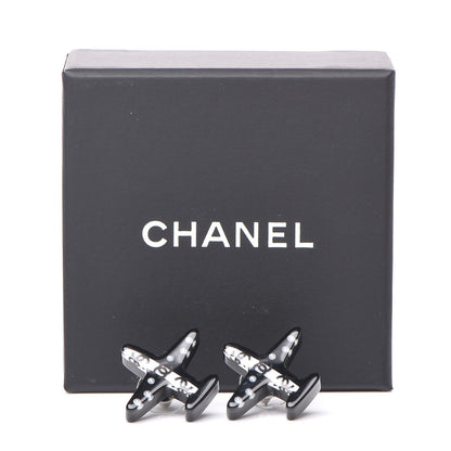 Chanel Resin Pearl CC Airplane Earrings Black White 5 of 5