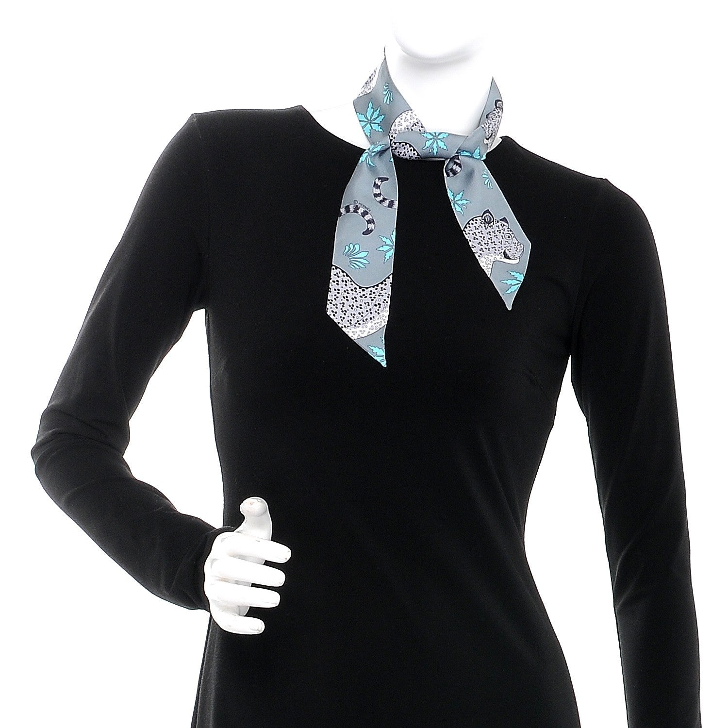 Hermes Silk Les Leopards Twilly Gris Acier Gris Perle Peach 2 of 4