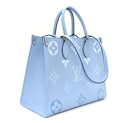 Louis Vuitton Empreinte Monogram Giant By The Pool Onthego MM Summer Blue 3 of 9