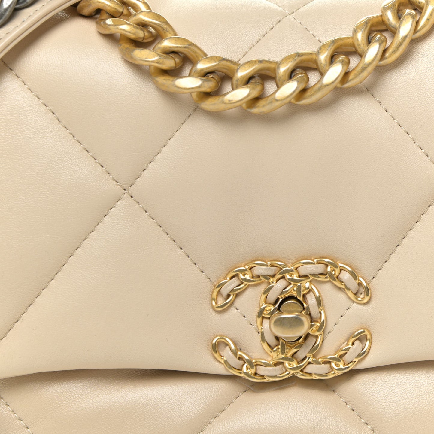 Lambskin Quilted Medium Chanel 19 Flap Beige