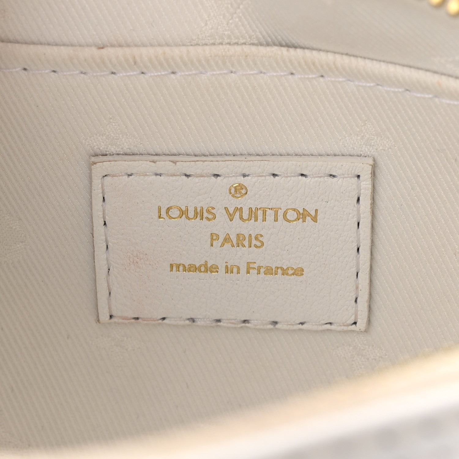 Louis Vuitton Calfskin Bubblegram Papillon BB Snow White 6 of 10