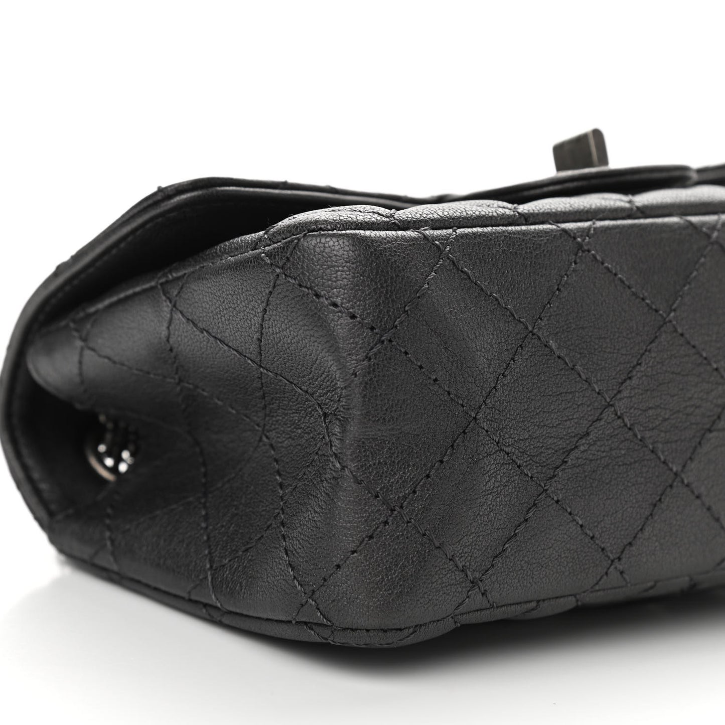 Metallic Sheepskin Quilted 2.55 Reissue Mini Flap Black