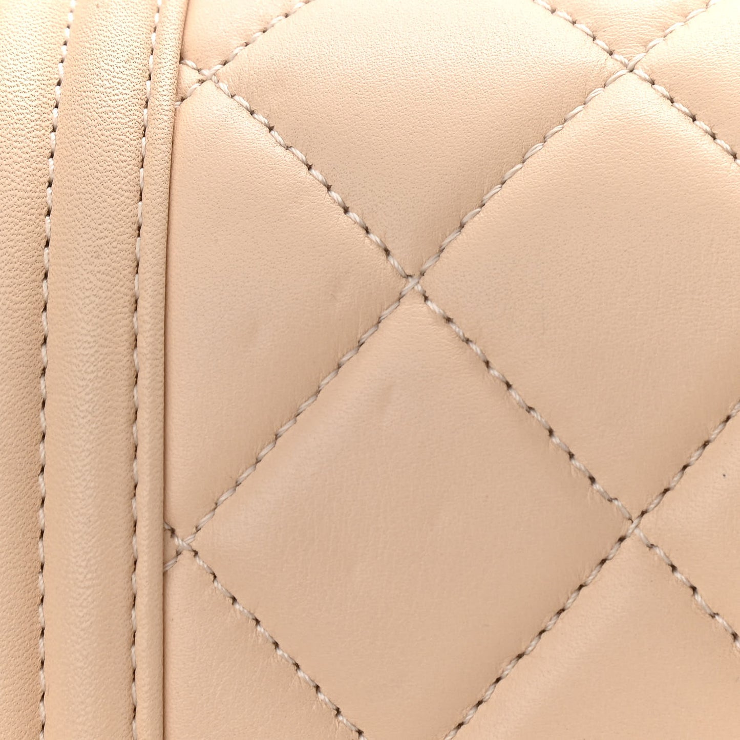 Lambskin Quilted Large Boy Flap Beige