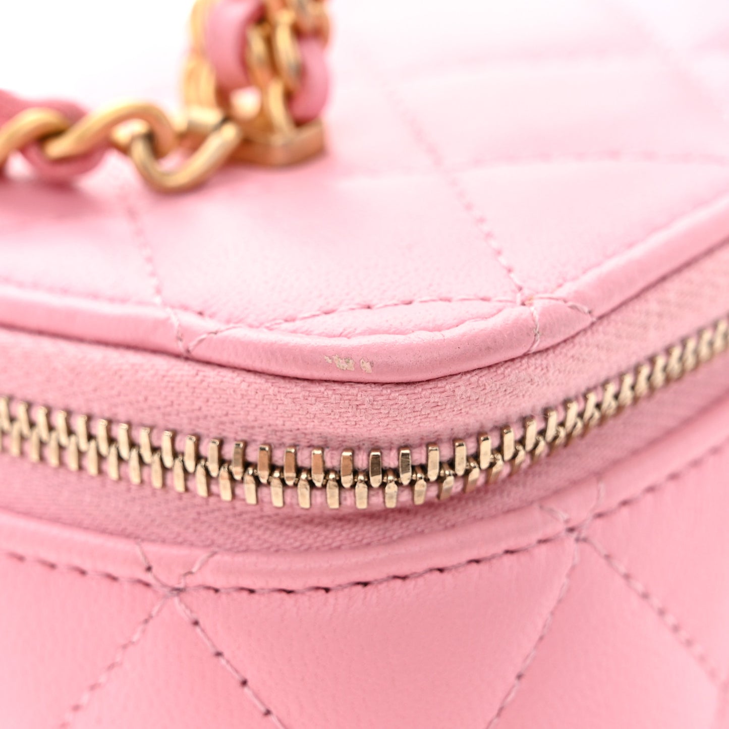 Lambskin Quilted Pick Me Up Vanity Case Pink