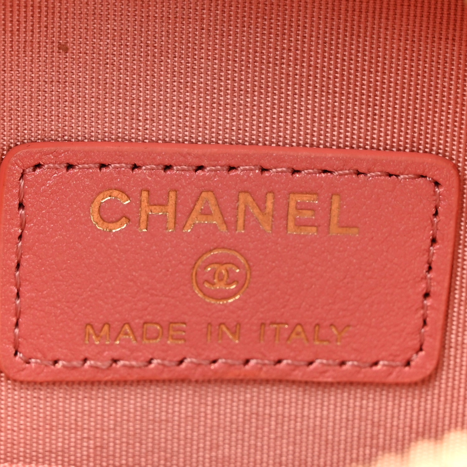 Chanel Iridescent Calfskin Quilted Chanel 19 Round Clutch With Chain Pink 6 of 11