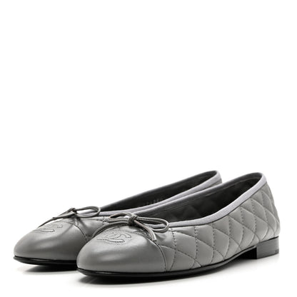 Chanel Crumpled Lambskin Quilted CC Ballerina Flats 39 Grey 3 of 8