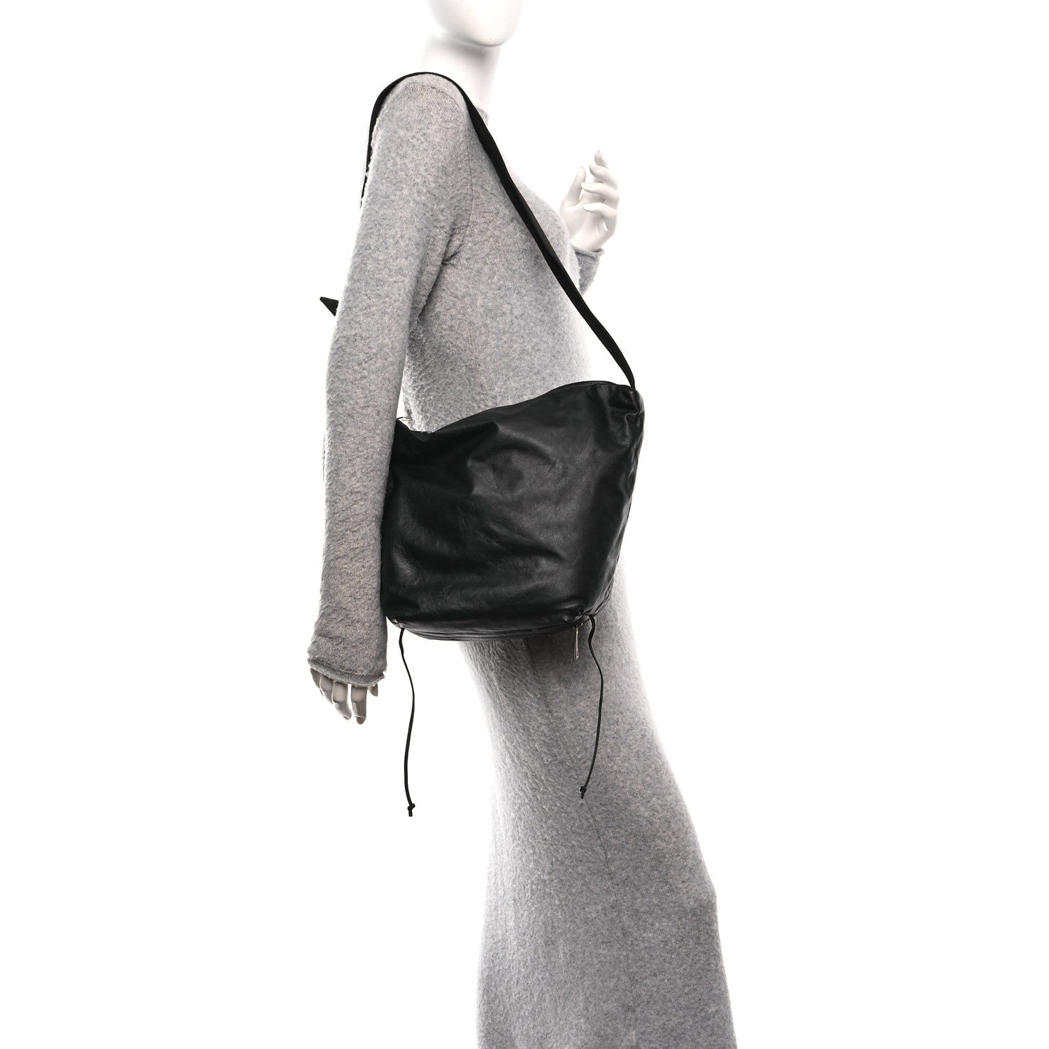 Bottega Veneta Calfskin Hidrology Shoulder Bag Black 2 of 10