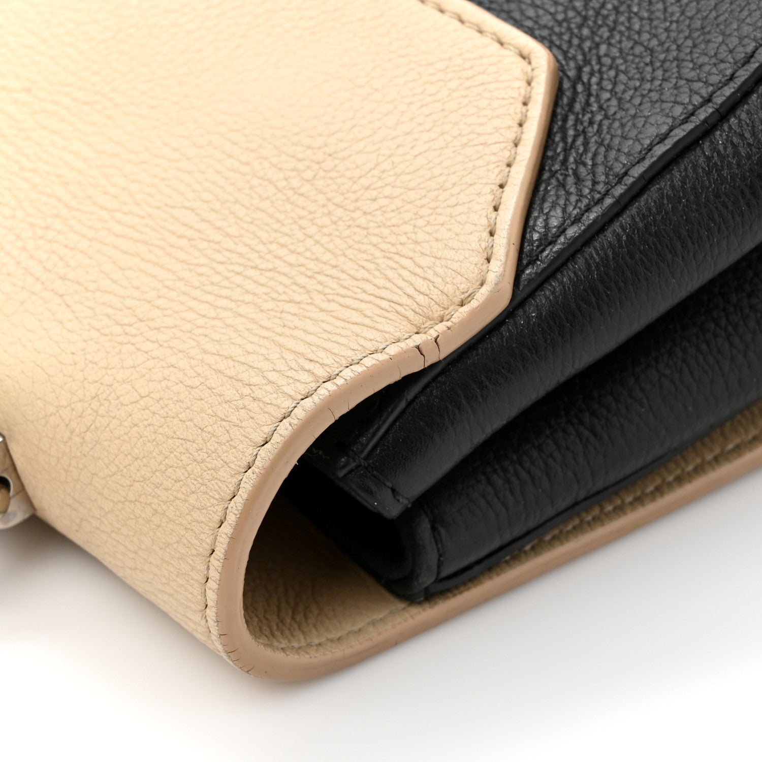 Louis Vuitton Soft Calfskin Lockme II Top Handle Vanille Black 19 of 21