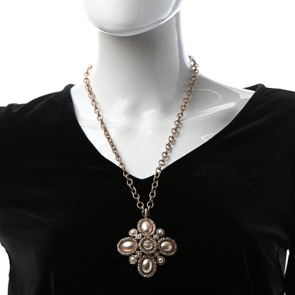 Chanel Metal Pearl CC Necklace Gold 2 of 5