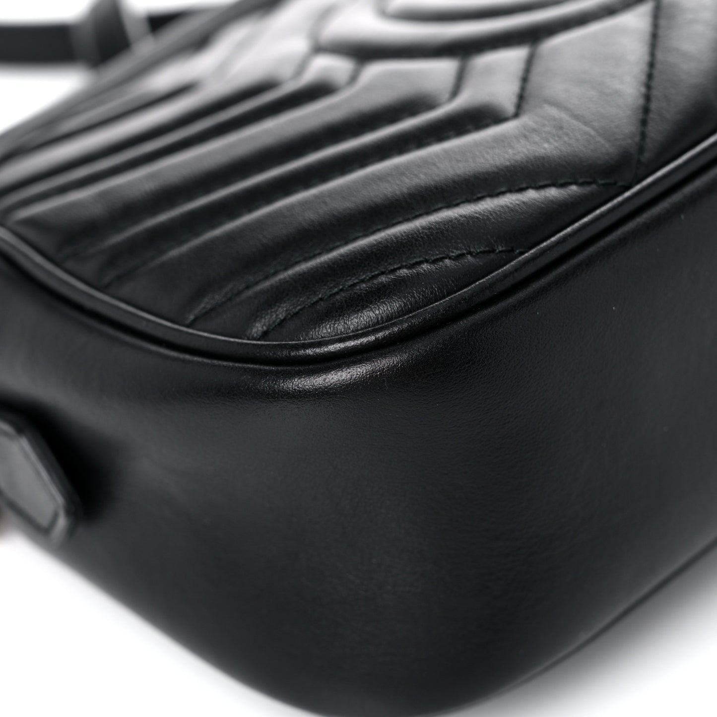 Calfskin Matelasse Small GG Marmont Chain Shoulder Bag Black