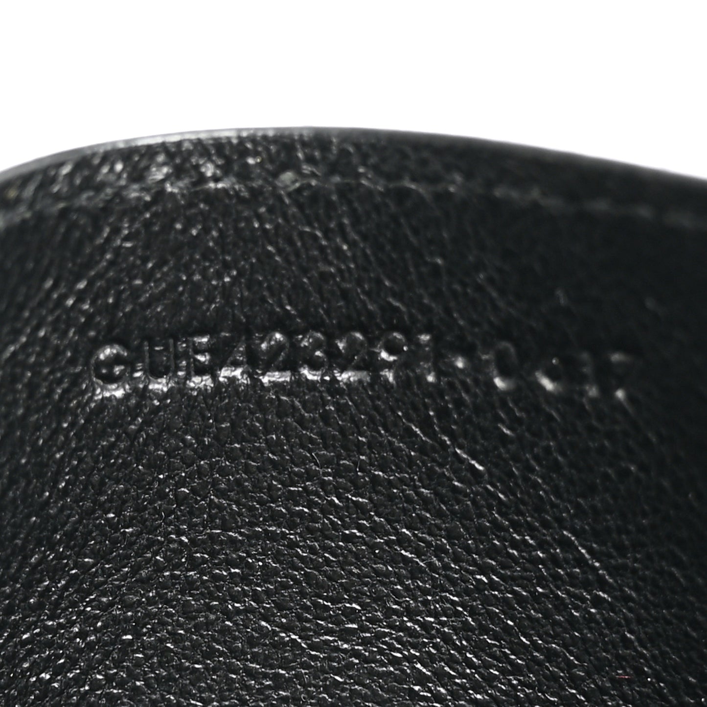 Grain De Poudre Matelasse Chevron Monogram Credit Card Case Black