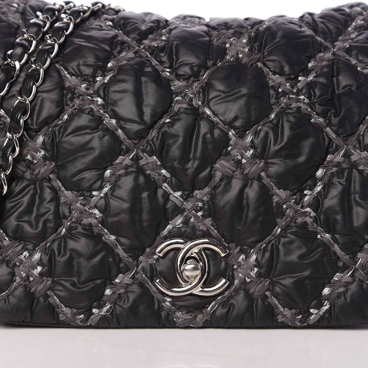 Nylon Quilted Tweed Stitch Bubble Flap Black