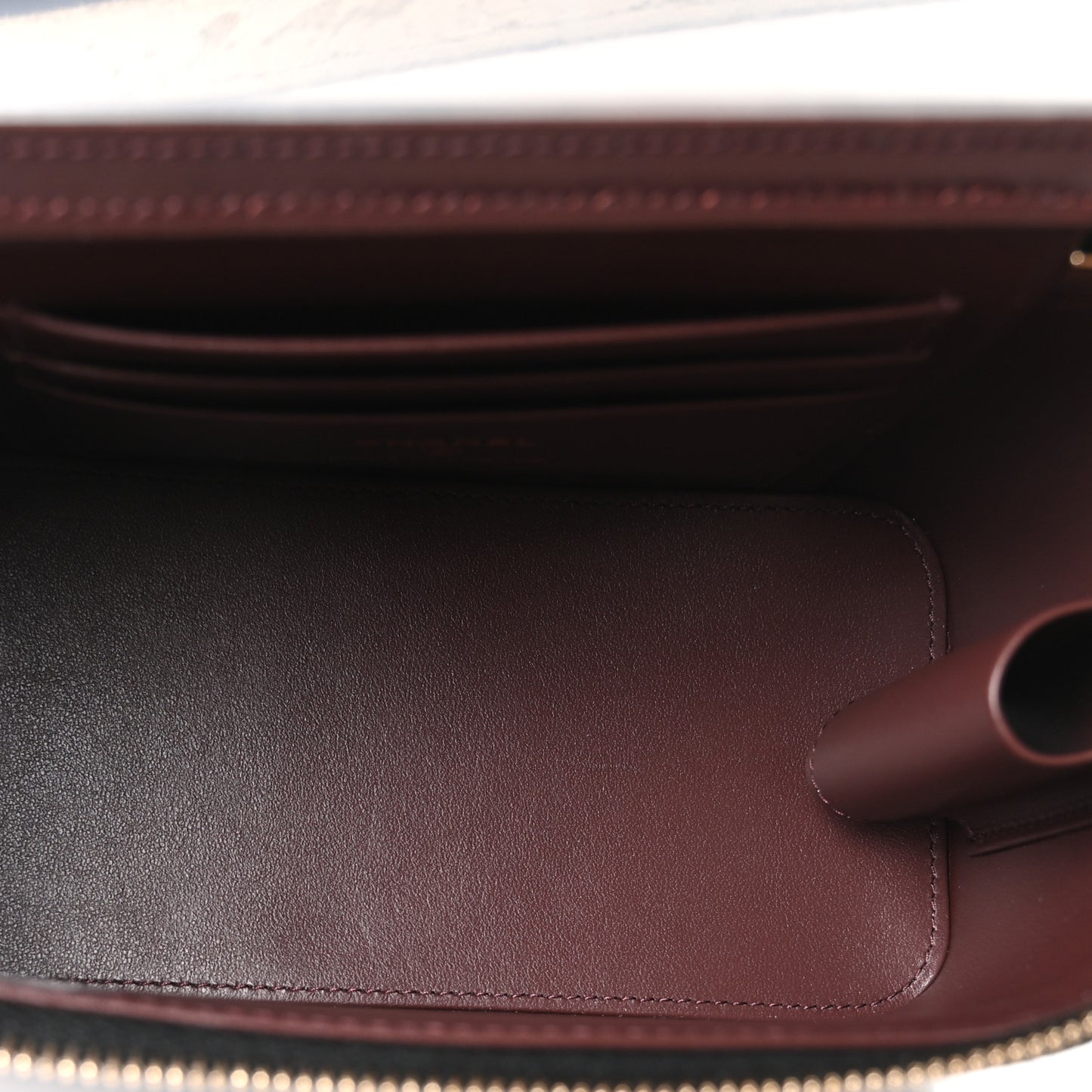 Caviar Quilted Small Vanity Case With Chain Black