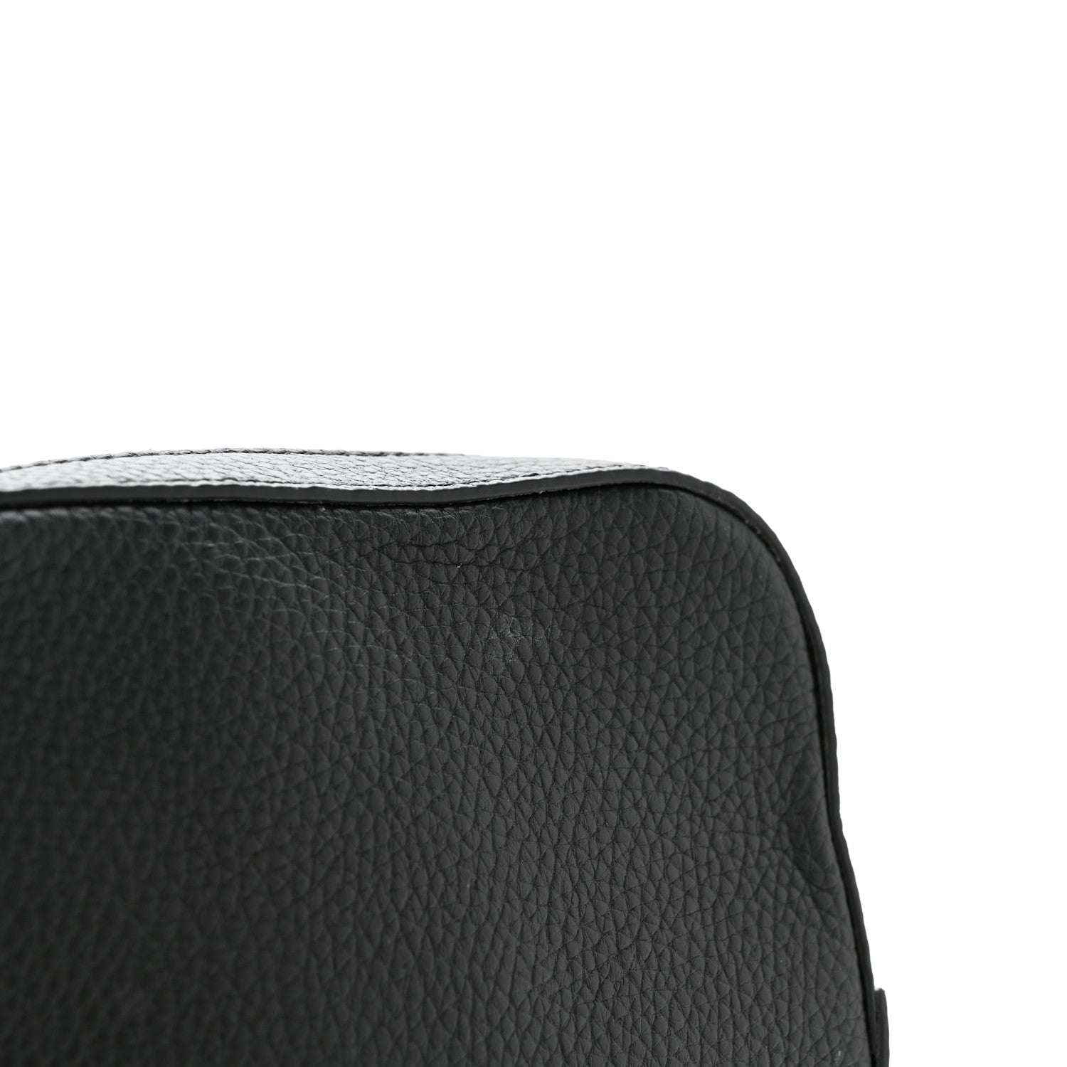 Burberry Pebbled Calfskin Logo Embossed Thornton Messenger Bag Black 12 of 13
