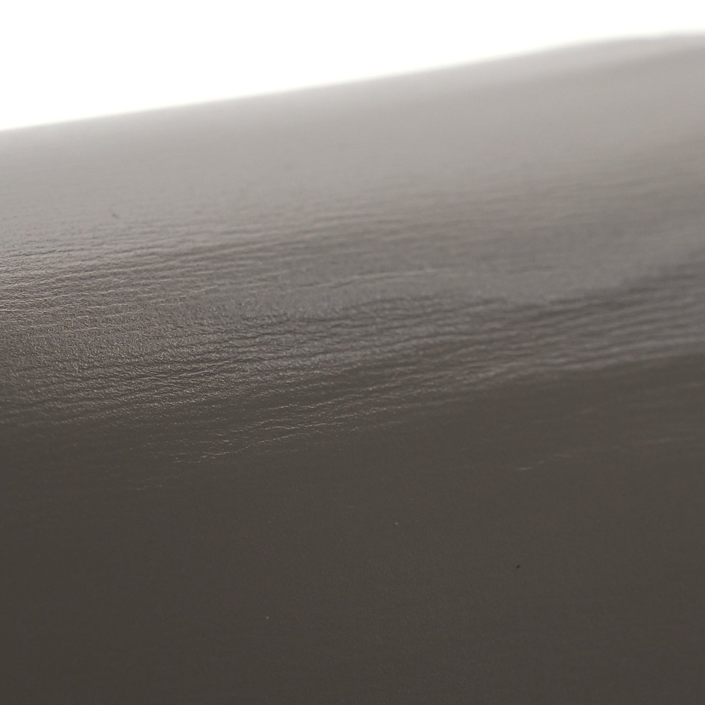 Shiny Calfskin Medium Triomphe Pebble