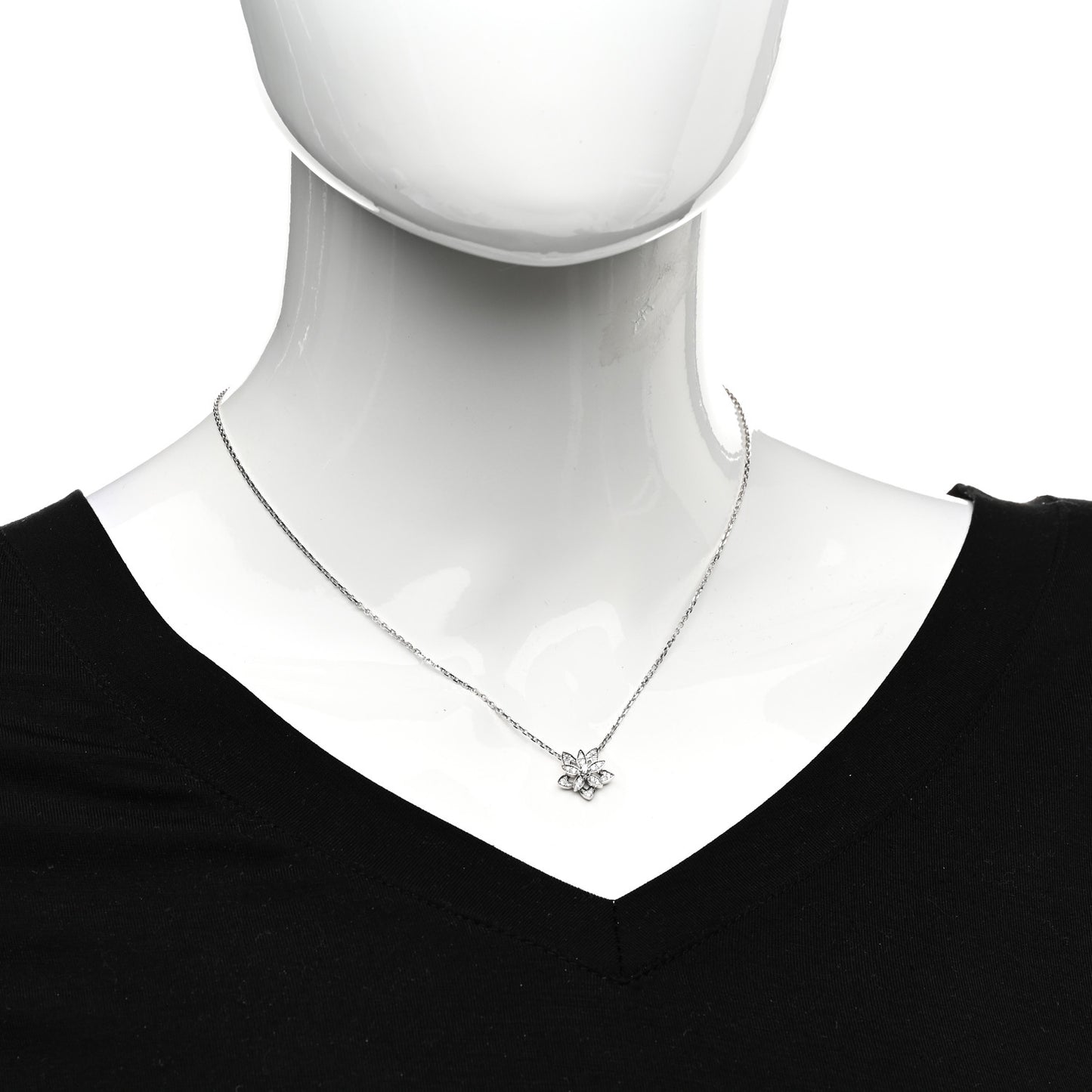 18K White Gold Diamond Mini Lotus Pendant Necklace