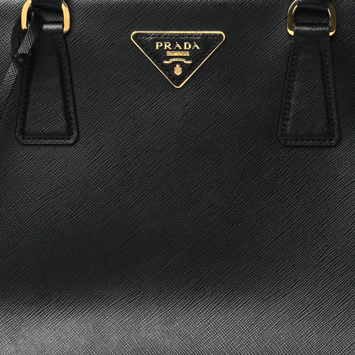 Saffiano Medium Galleria Double Zip Tote Black