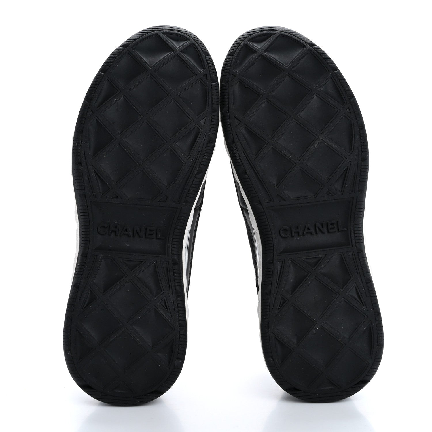 Chanel Velvet Calfskin Mixed Fibers CC Sneakers 36 Black 6 of 9