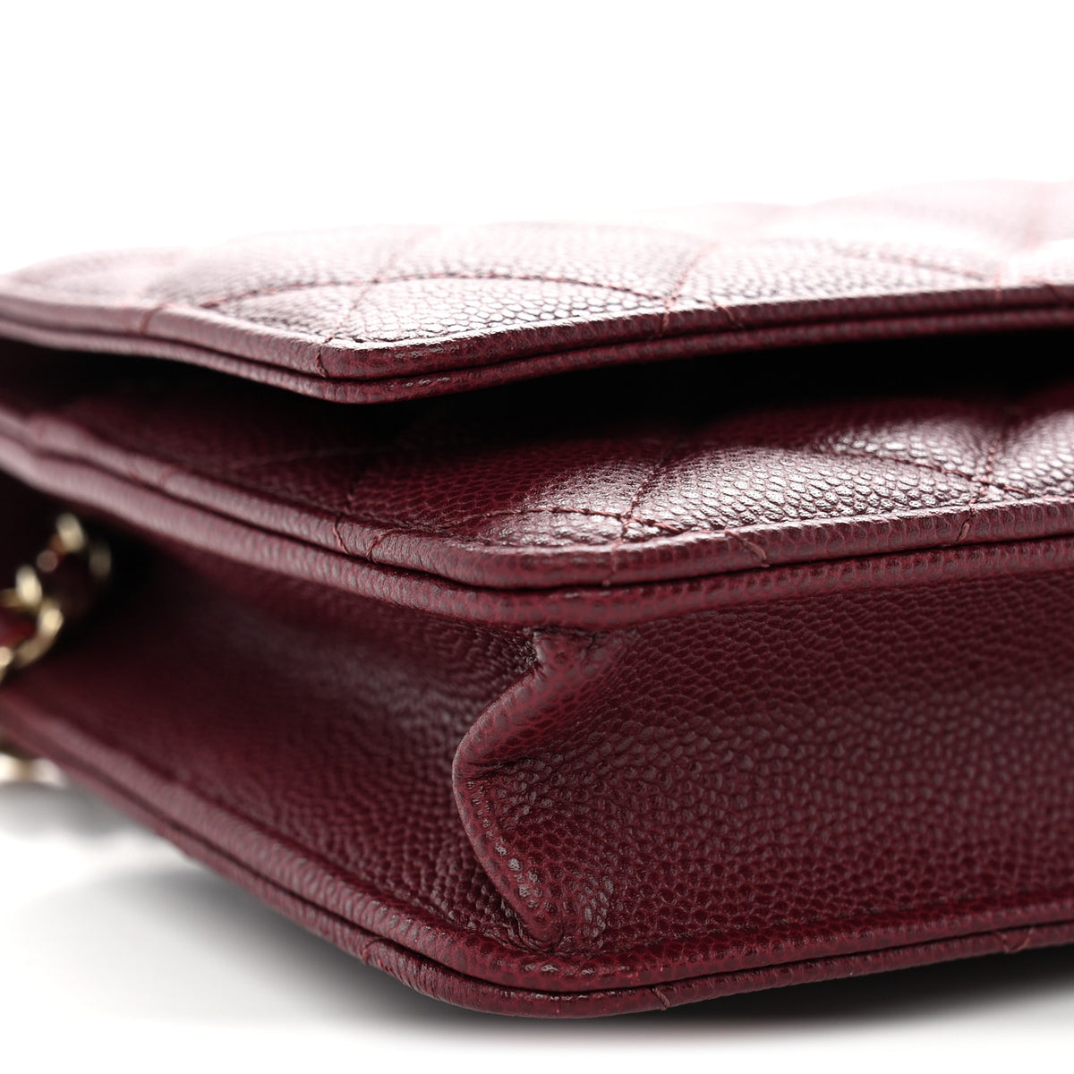 Caviar Quilted CC Turnlock Wallet On Chain WOC Burgundy
