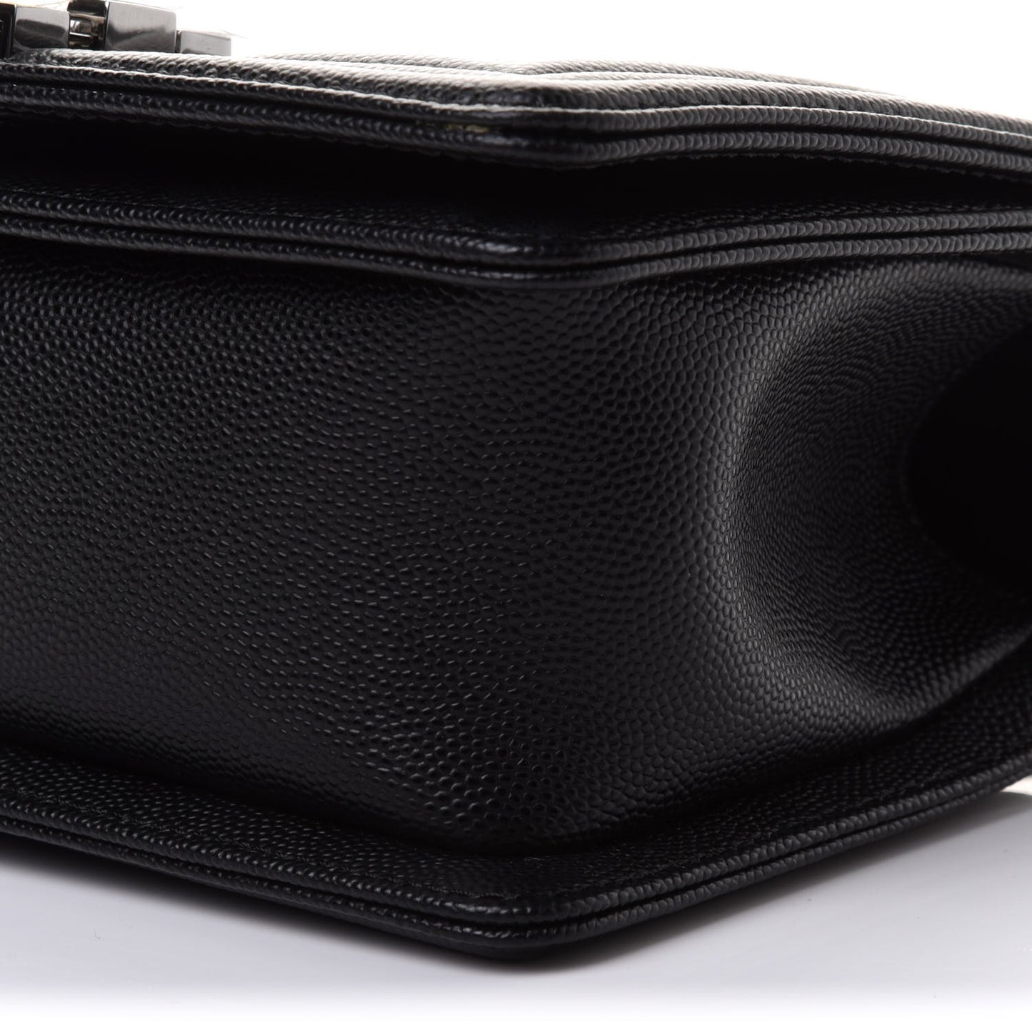 Caviar Chevron Quilted Small Boy Flap Black