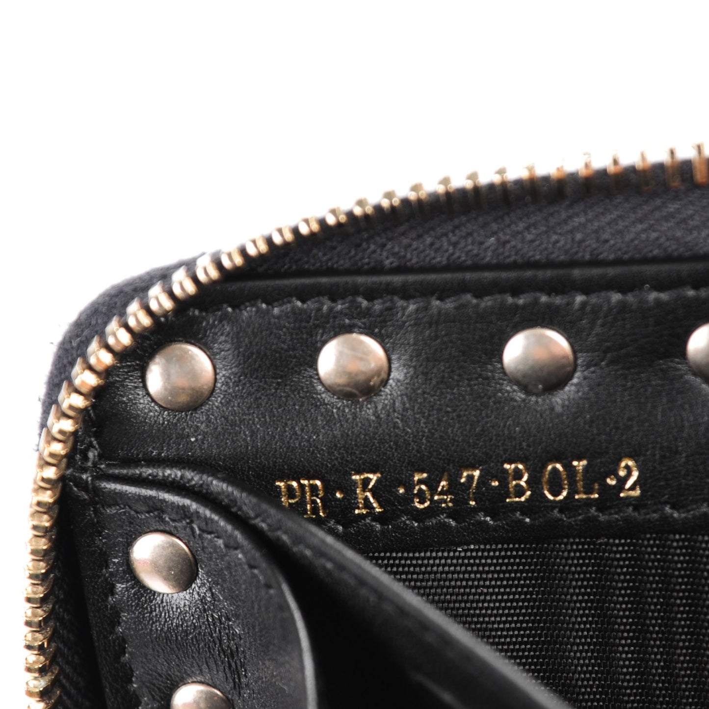 Calfskin Medium Rockstud Zip Around Wallet Black