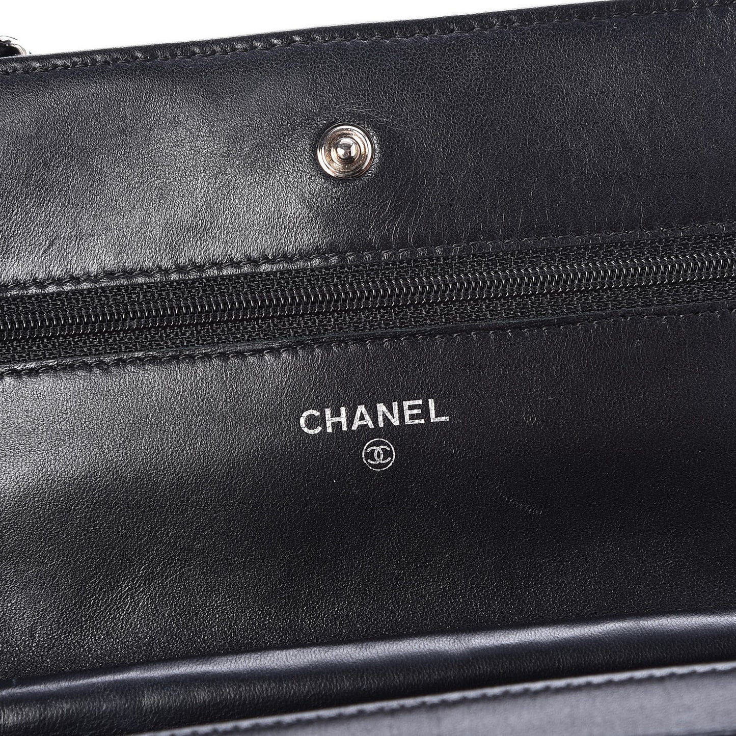 Lambskin Quilted Wallet On Chain WOC Black