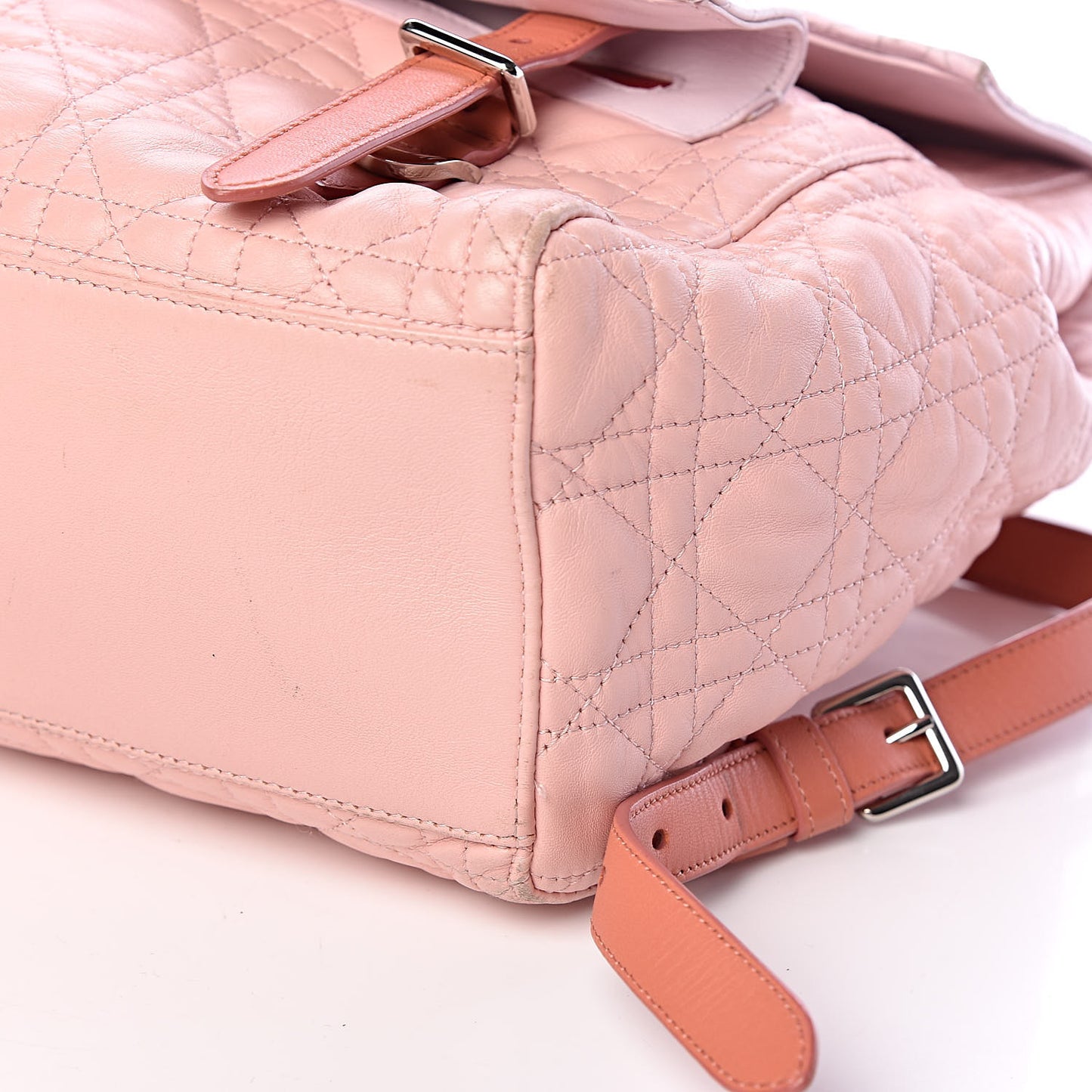 Lambskin Cannage Large Stardust Backpack Pink