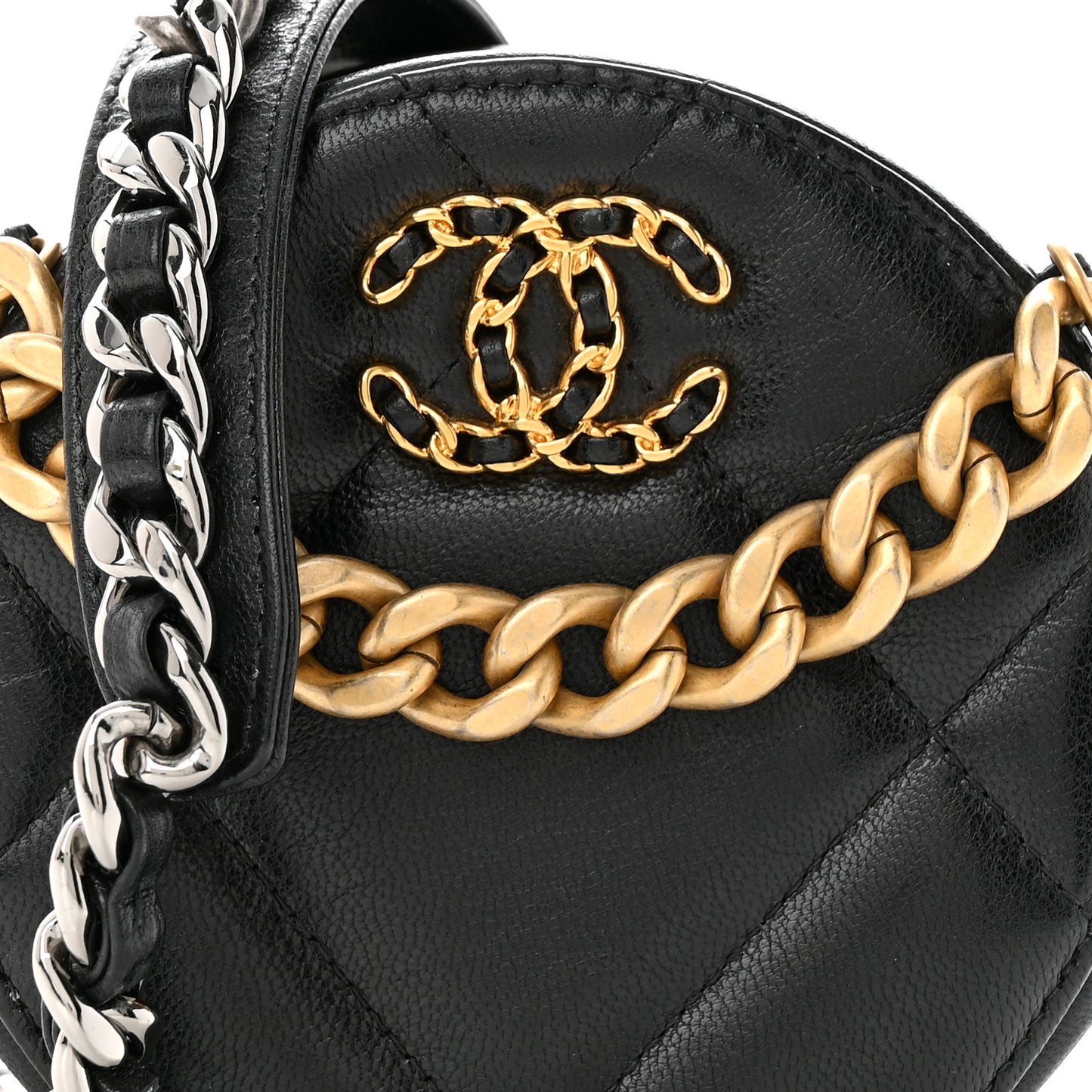 Lambskin Quilted Chanel 19 Round Clutch With Chain Black