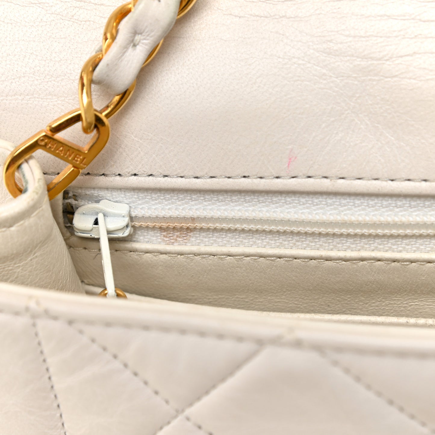 Lambskin Quilted Medium Single Flap White