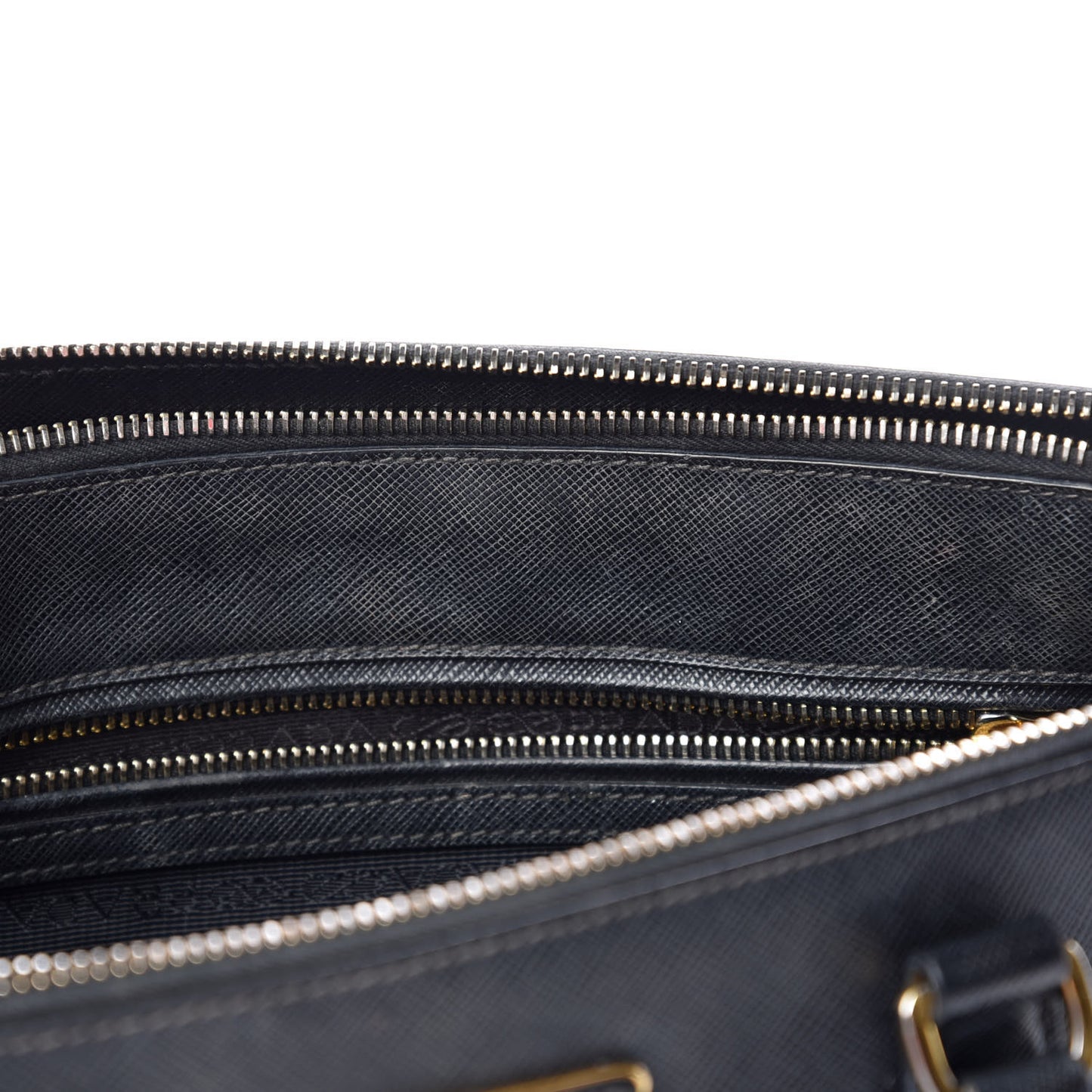 Saffiano Medium Galleria Double Zip Tote Black