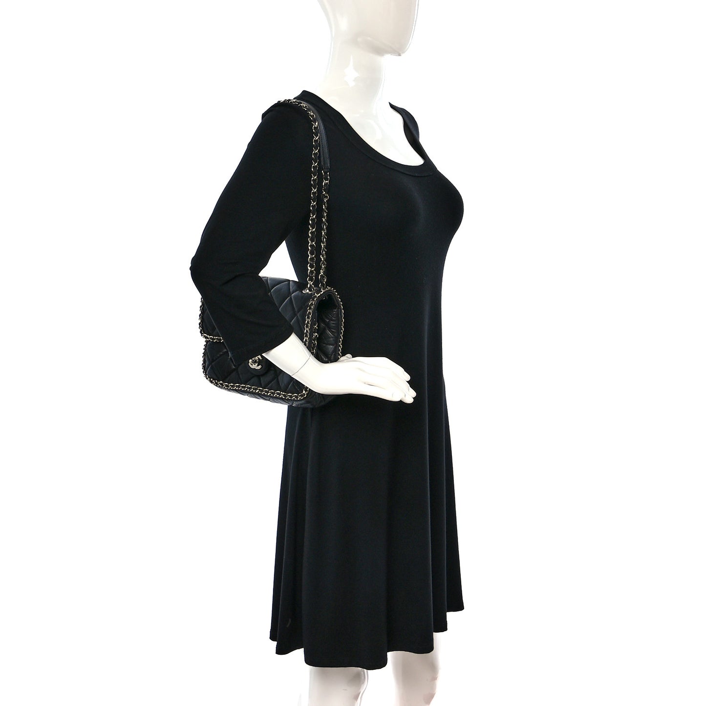 Crumpled Calfskin Medium Chain All Over Flap Black