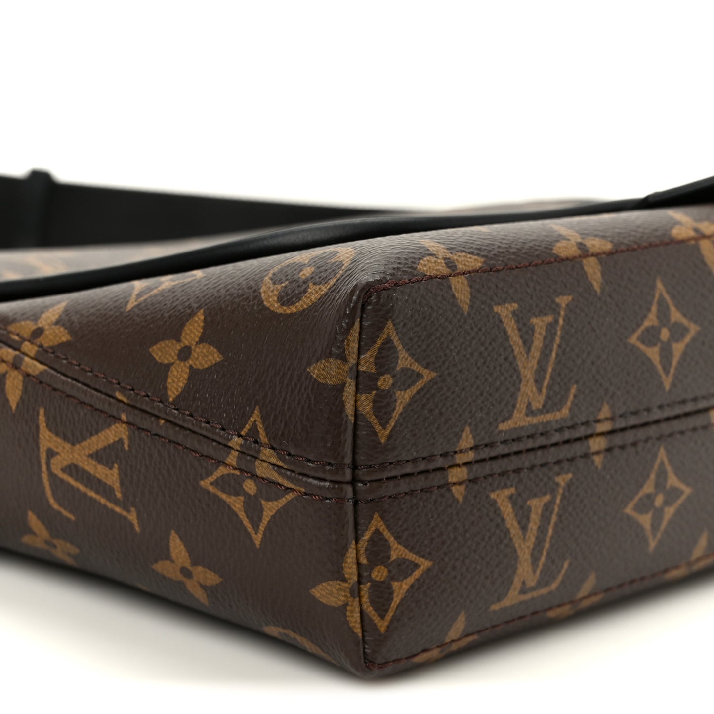 Monogram Macassar Magnetic Messenger