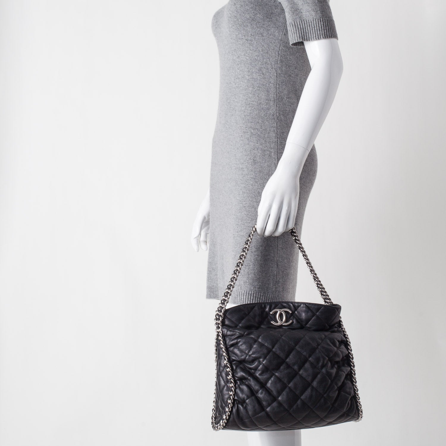 Chanel Lambskin Chain Around Hobo Black 2 of 10