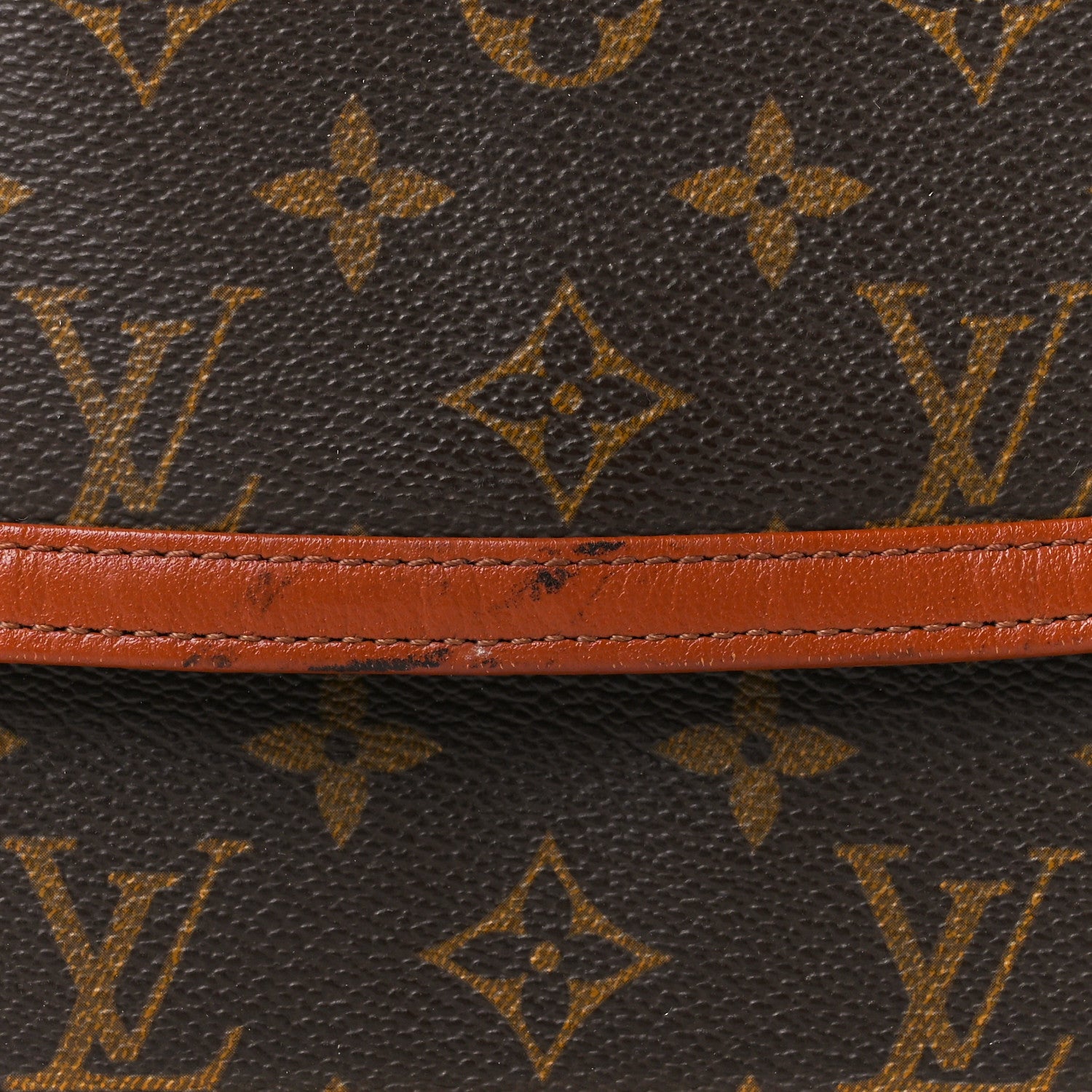 Louis Vuitton Monogram Pochette Dame 29 14 of 14