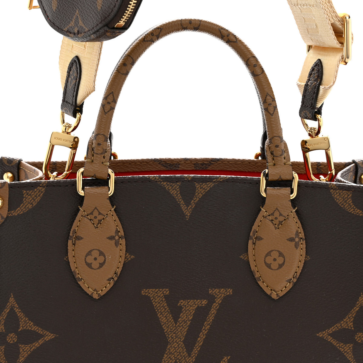 Reverse Monogram Giant Onthego PM