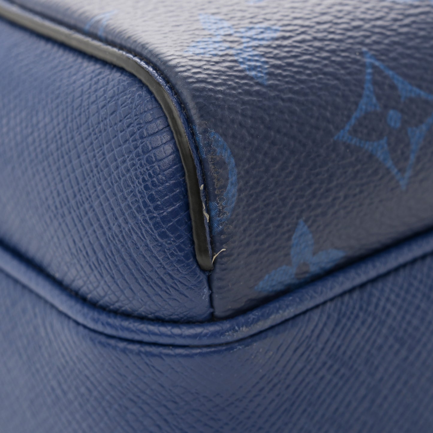 Taiga Monogram Outdoor Messenger Cobalt
