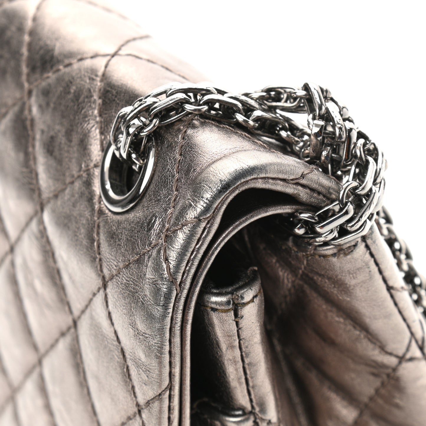 Metallic Aged Calfskin Quilted 2.55 Reissue 226 Flap Dark Silver