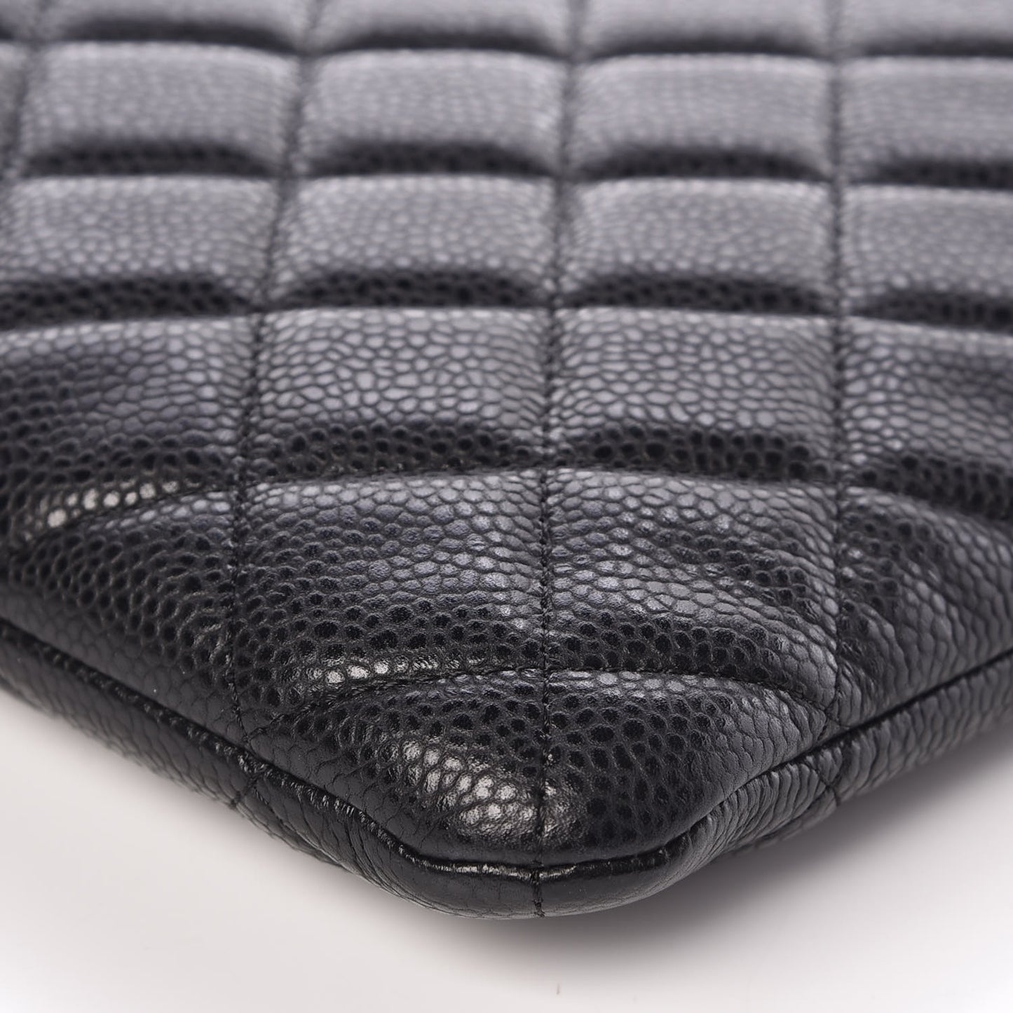 Caviar Quilted Large Cosmetic Case Black