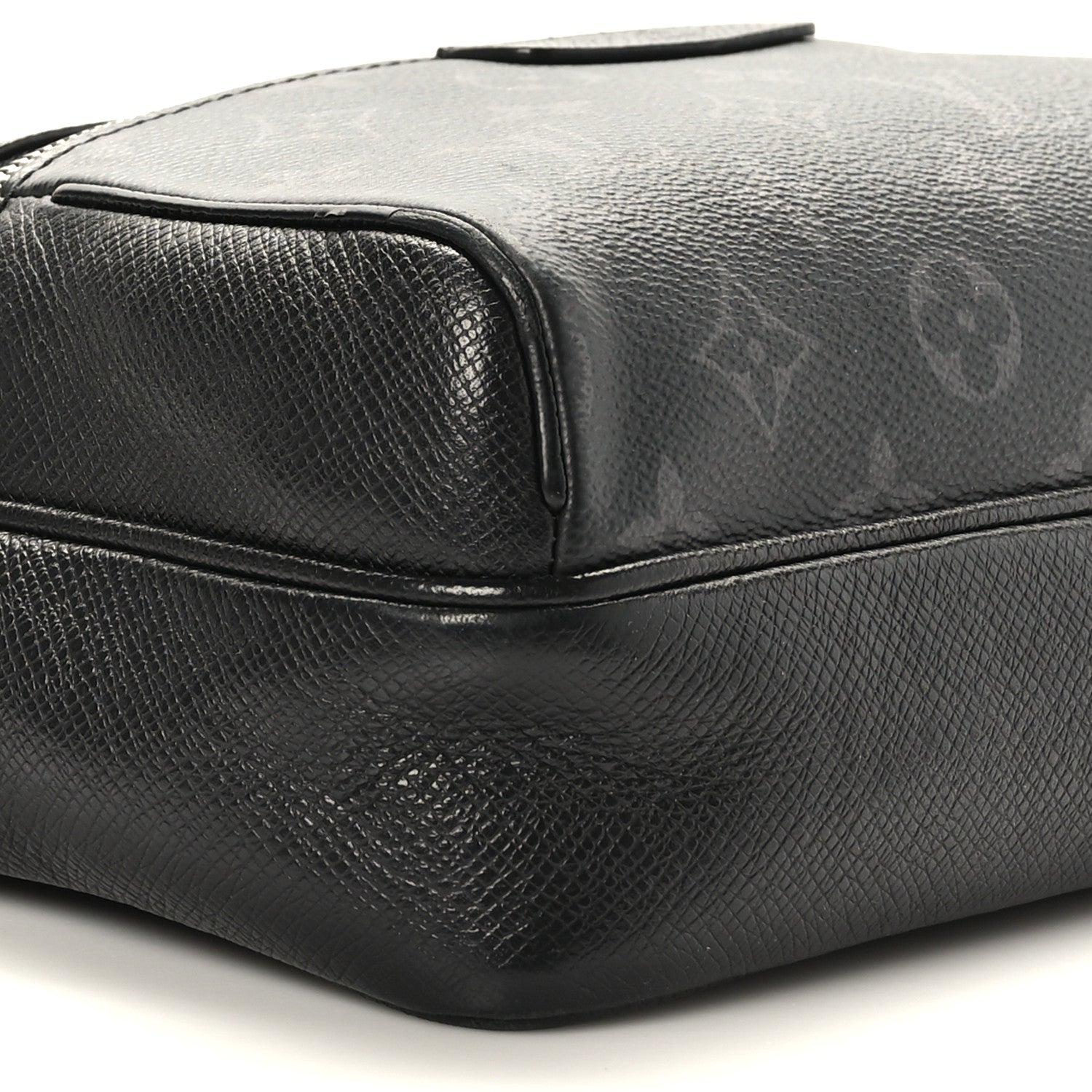 Louis Vuitton Taiga Monogram Eclipse Outdoor Messenger Black 7 of 8