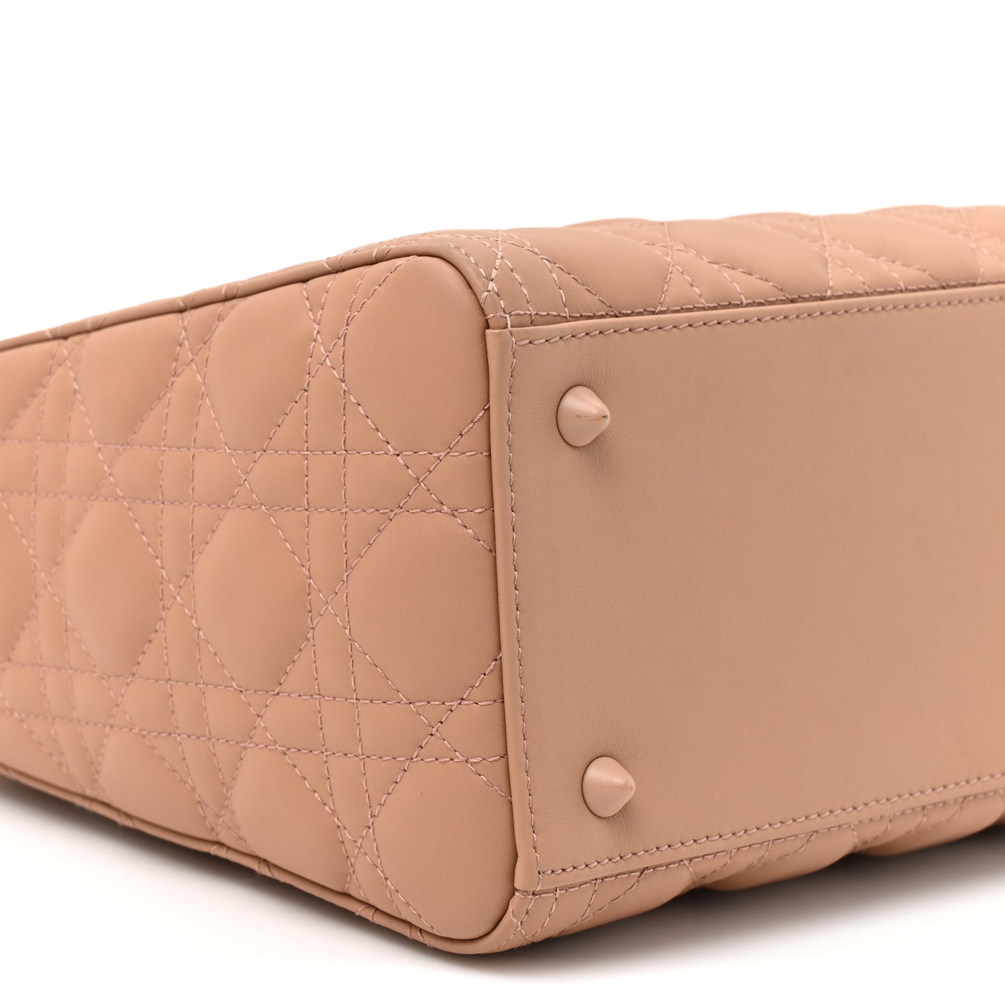 Ultra Matte Calfskin Cannage Medium Lady Dior Beige