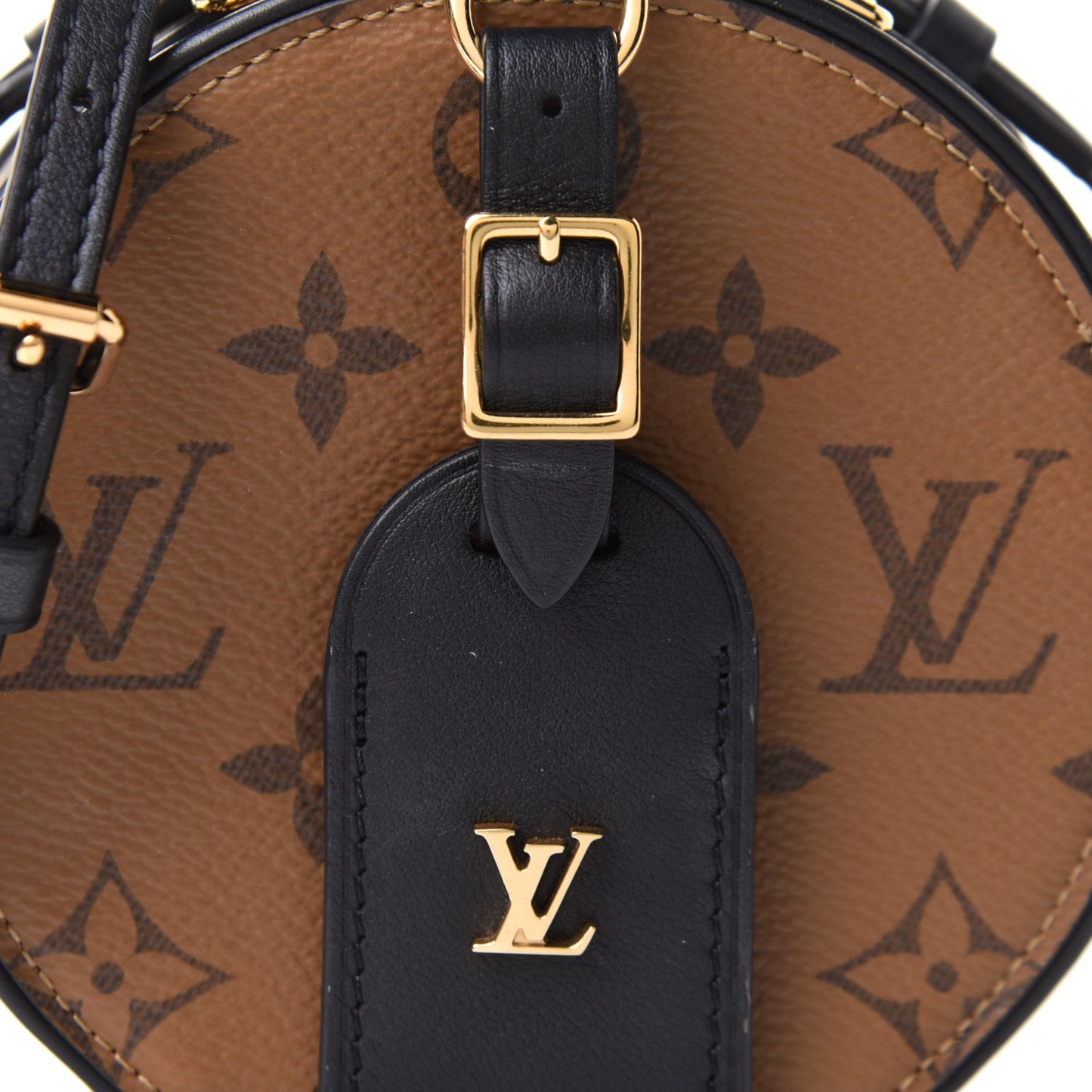 Reverse Monogram Mini Boite Chapeau