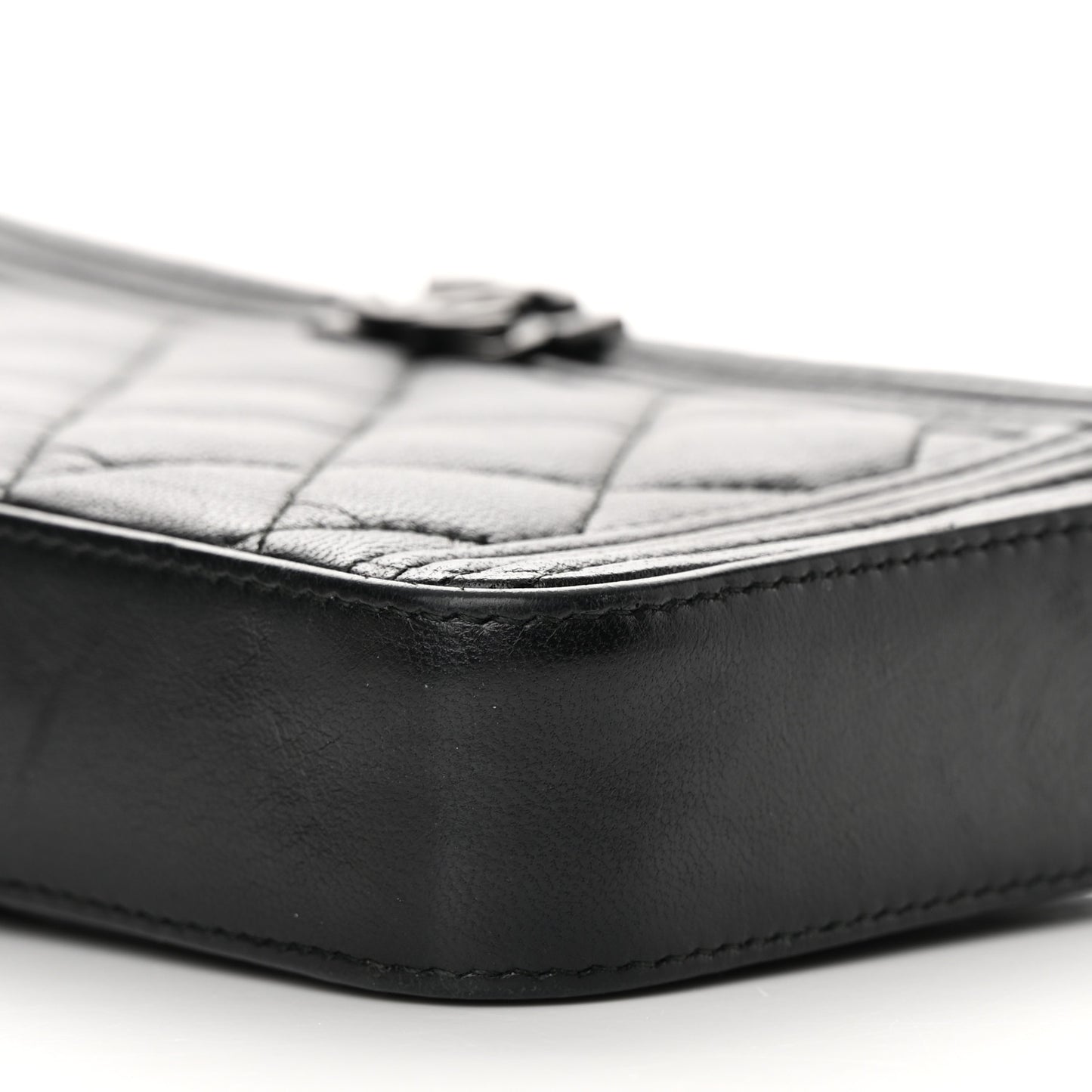 Lambskin Quilted Small Boy Clutch With Chain So Black