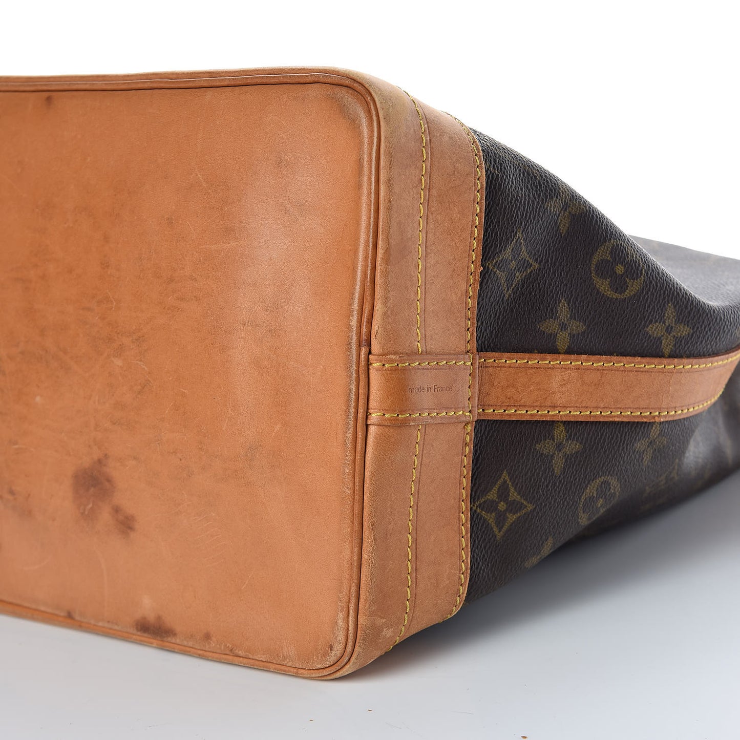 Monogram Noe
