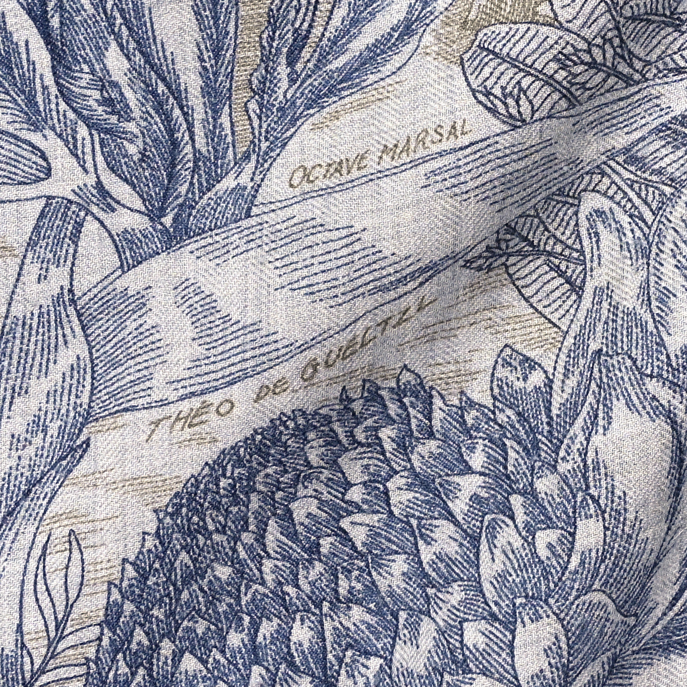 Cashmere Silk Faubourg Tropical Shawl 140 Gris Chine Encre