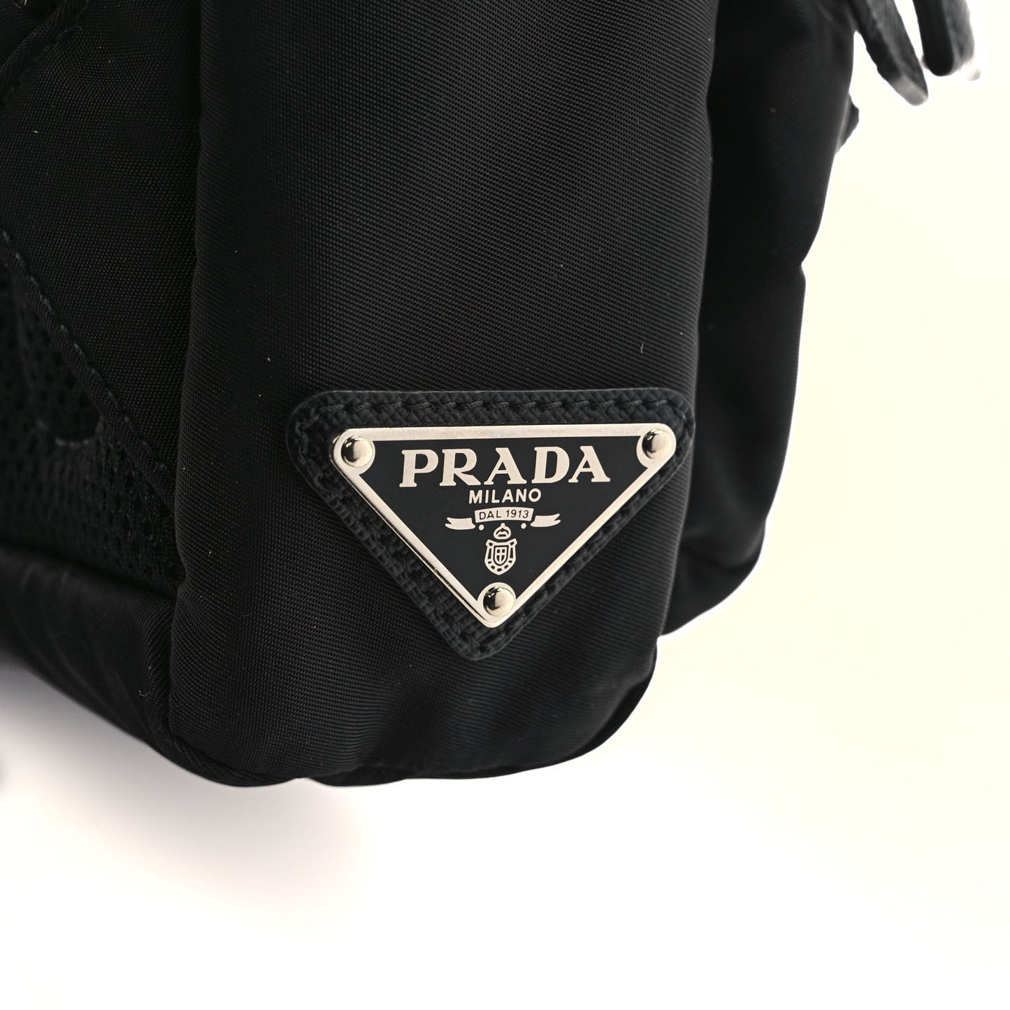 Tessuto Nylon Montagna Sling Backpack Black